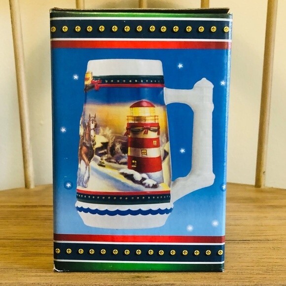 Vintage Budweiser 2002 Holiday Beer Stein “Guiding The Way Home” - Picture 6 of 10